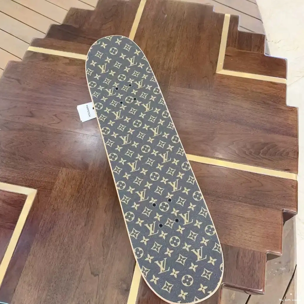 LV SKATEBOARD BROWN MONOGRAM CUSTOM 0523